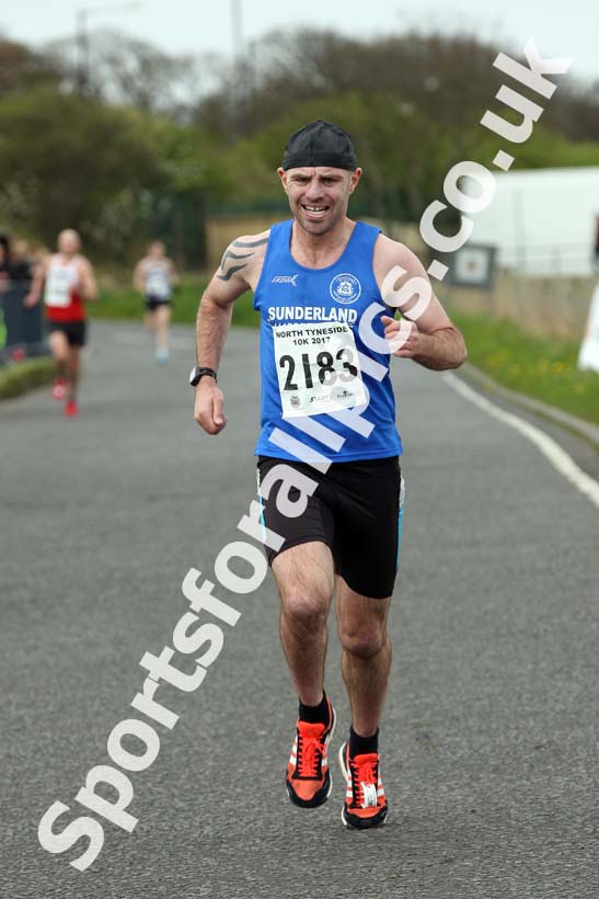 North Tyneside 10k Road Race, Whitley Bay. Photo: David T. Hewitson/Sports for All Pics
